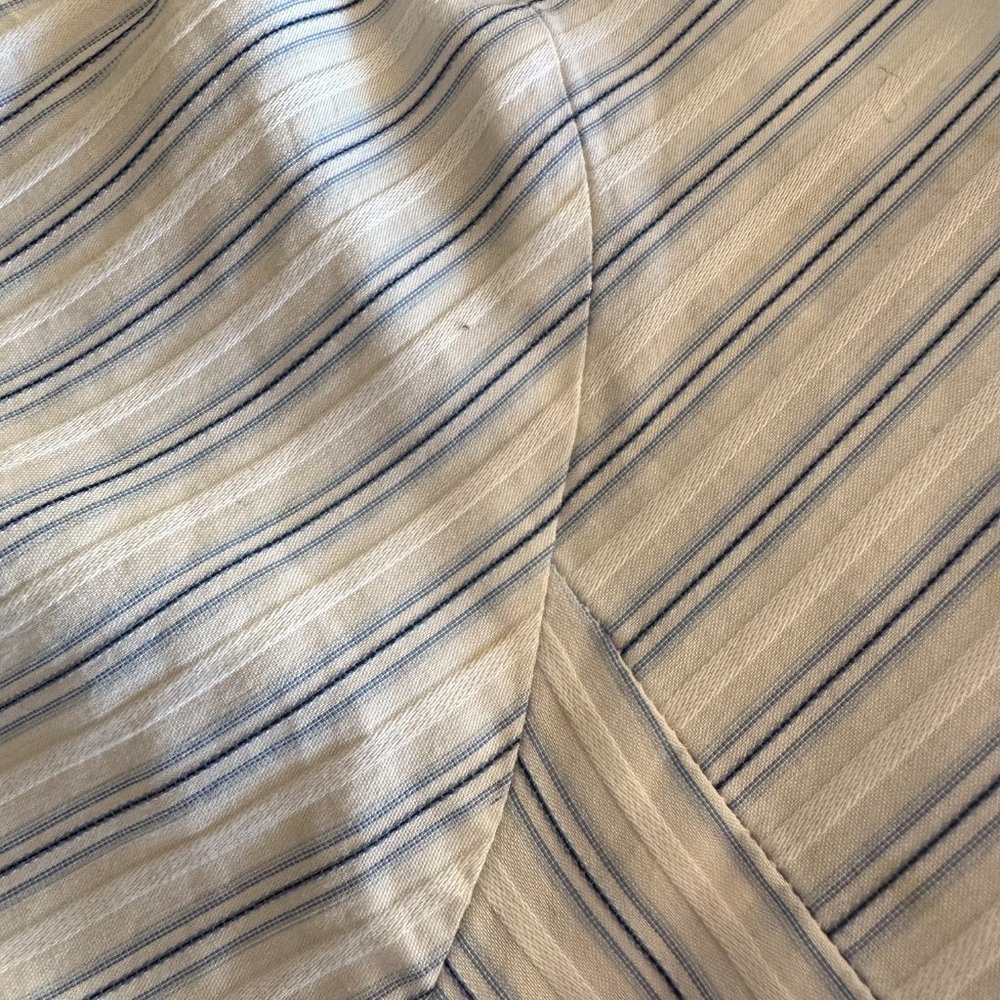 Express Essential Shirt - Picture 7 of 7